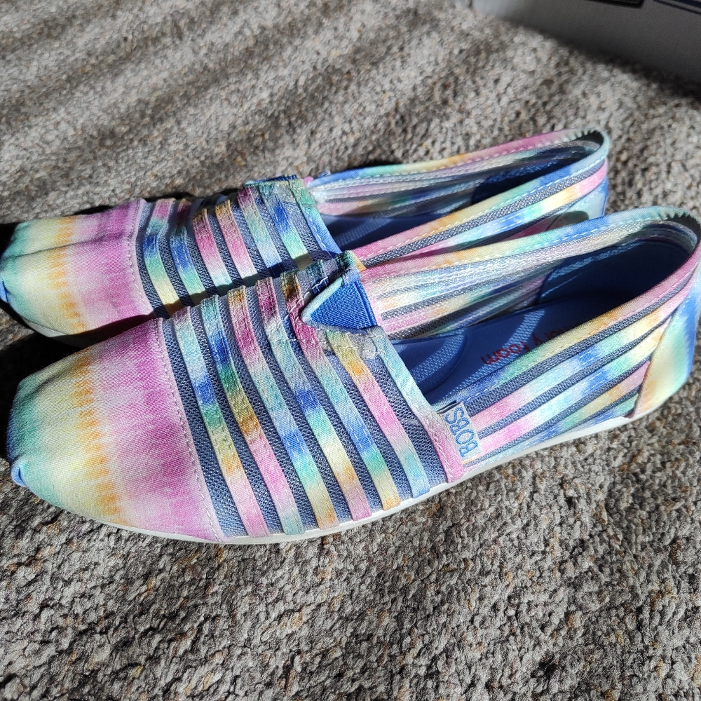 Skechers Women's Bobs Plush Rainbow "Sunset Feels" Flats, Sz 8 - Picture 2 of 6